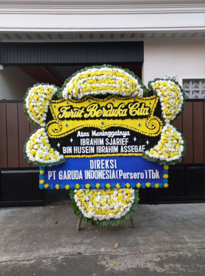 Papan Bunga Duka di Kersanagara